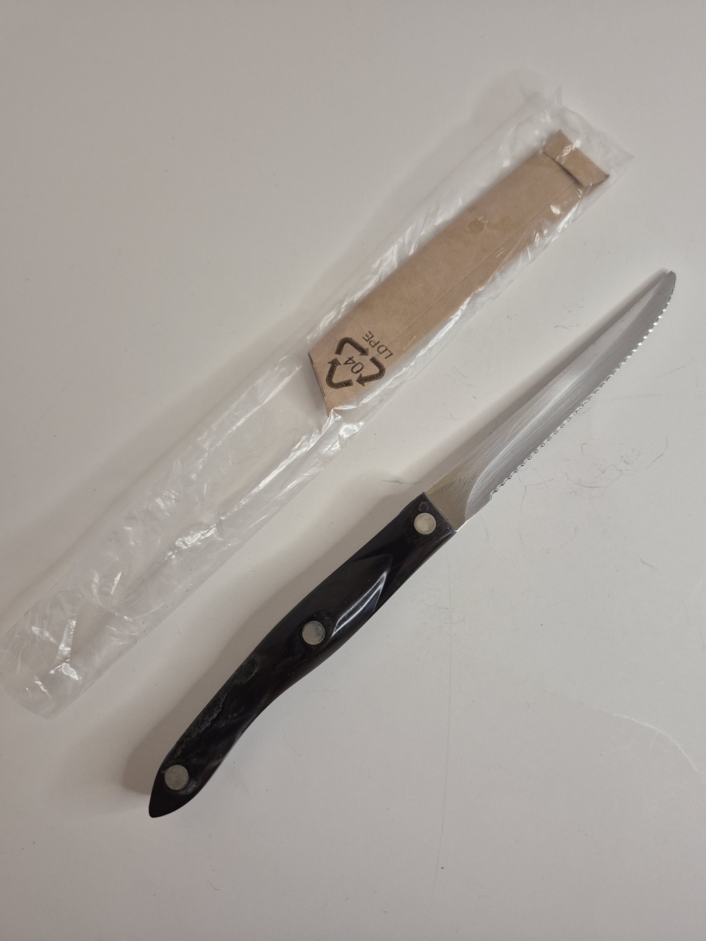 Cutco Serrated 5 Inch Blade Black Handle Knife Damage to Handle
